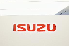 Isuzu Motors signage and logo